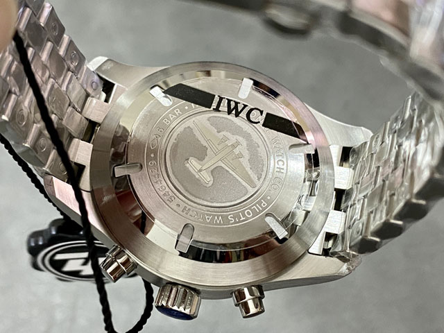  IWC スーパーコピー インターナショナルウォッチカンパニー パイロットウォッチ クロノグラフ IW377709【ZF工場出品】