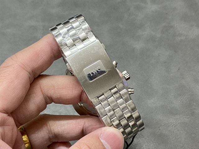  IWC スーパーコピー  パイロット・ウォッチ・クロノグラフ “プティ・プランス”IW377717【ZF工場出品】