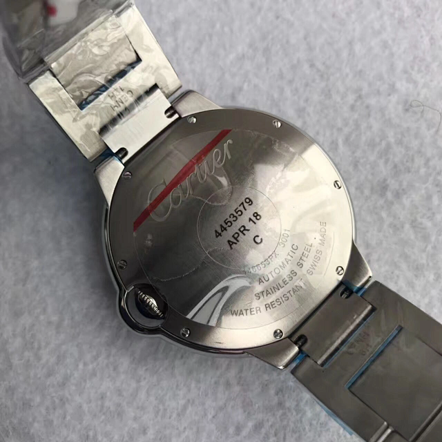 V6工場 カルティエ スーパーコピー バロン ブルー ドゥ カルティエ ウォッチ 42MM（W69012Z4）