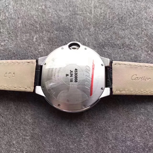  V6工場 カルティエ スーパーコピー バロン ブルー ドゥ カルティエ ウォッチ 42MM（W69016Z4）