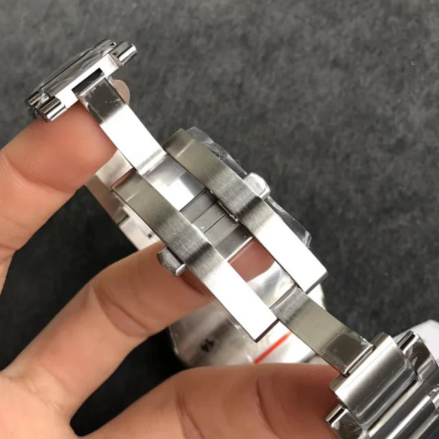  V6工場 V7バージョン カルティエ スーパーコピー バロン ブルー ドゥ カルティエ ウォッチ 42MM（WSBB0025）