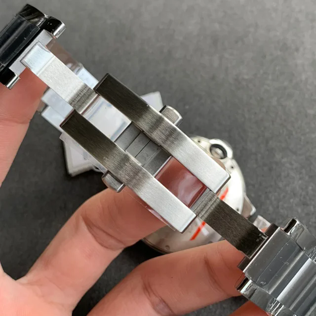  V6工場 V7バージョン カルティエ スーパーコピー バロン ブルー ドゥ カルティエ ウォッチ 42MM（WSBB0016）