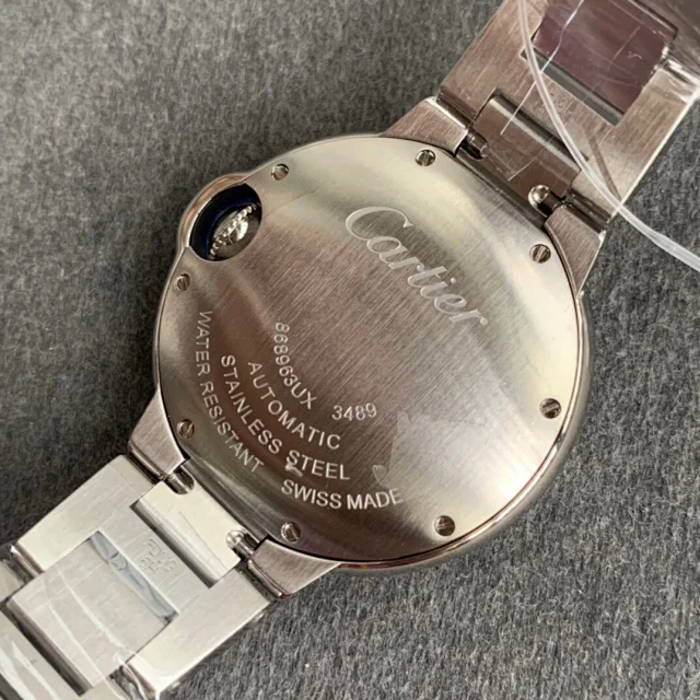  V6工場 V7バージョン カルティエスーパーコピー バロン ブルー ドゥ カルティエ ウォッチ 33MM（W6920100）