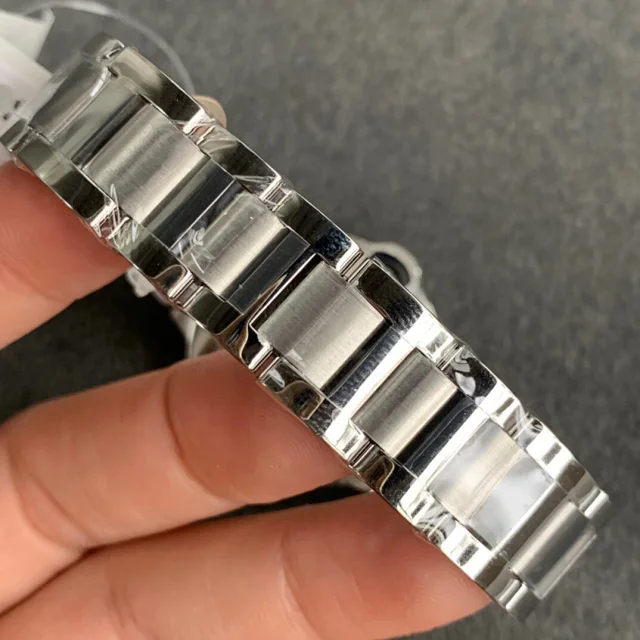  V6工場 V7バージョン カルティエスーパーコピー バロン ブルー ドゥ カルティエ ウォッチ 33MM（W6920100）