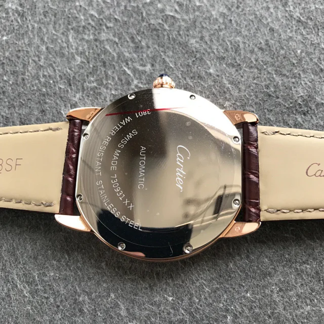 AF工場 カルティエ スーパーコピー ロンド ソロ ドゥ カルティエ シリーズ ウォッチ 42MM（W6701009）