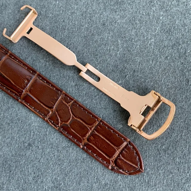 GS工場 カルティエ スーパーコピー ドライブDE CARTIERシリーズ18kローズゴールド  40MM（WGNM0003）