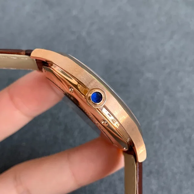 GS工場 カルティエ スーパーコピー ドライブDE CARTIERシリーズ18kローズゴールド  40MM（WGNM0003）