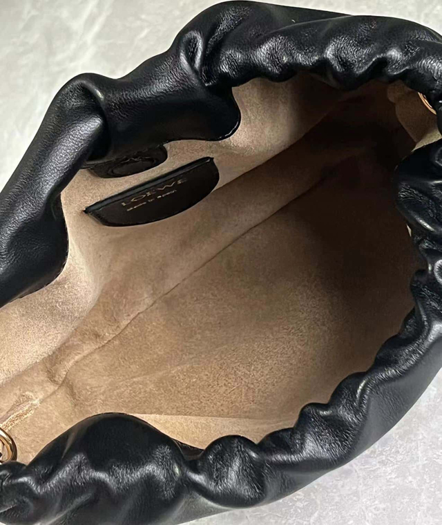 【LOEWE】ロエベ スーパーコピー フラメンコパース バッグ ミニ（メローナパラム）ブラック A914CBPX03