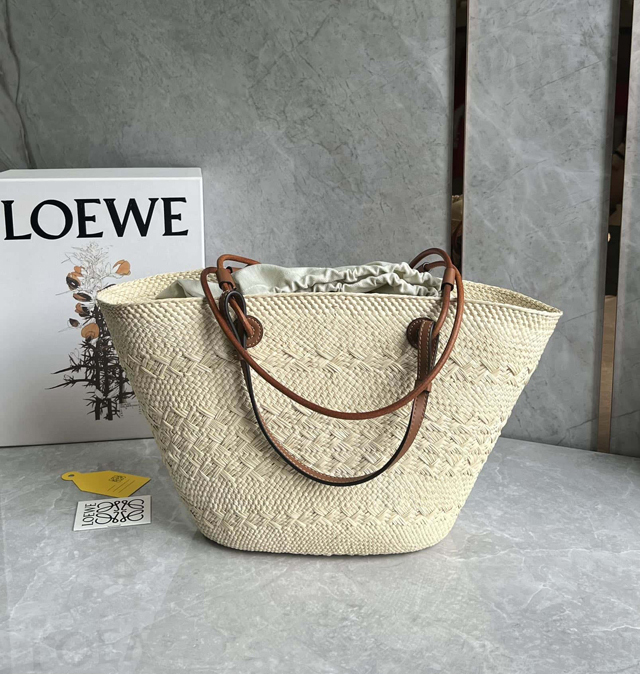 【LOEWE】ロエベ スーパーコピー アナグラム バスケットバッグ ミディアム（イラカヤシ&カーフ）ナチュラル/タン A223T43X02