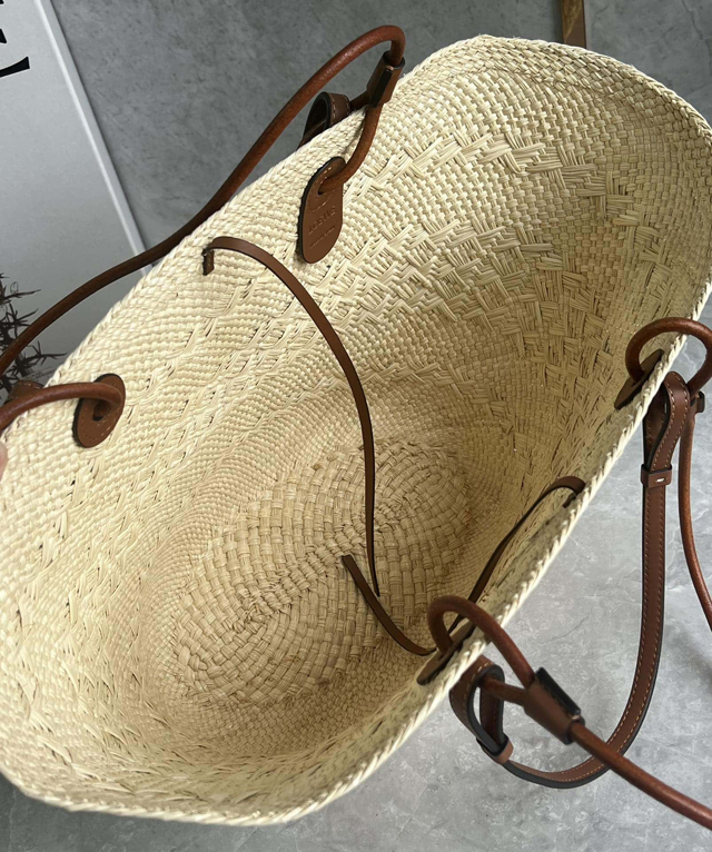 【LOEWE】ロエベ スーパーコピー アナグラム バスケットバッグ ミディアム（イラカヤシ&カーフ）ナチュラル/タン A223T43X02