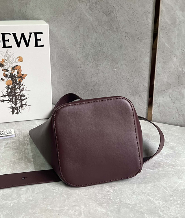 【LOEWE】ロエベ スーパーコピー ペブル バケットバッグ ミディアム（メローカーフ）ダークバーガンディ AANBBBWX01