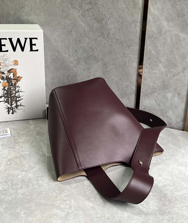 【LOEWE】ロエベ スーパーコピー ペブル バケットバッグ ミディアム（メローカーフ）ダークバーガンディ AANBBBWX01