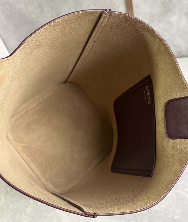 【LOEWE】ロエベ スーパーコピー ペブル バケットバッグ ミディアム（メローカーフ）ダークバーガンディ AANBBBWX01