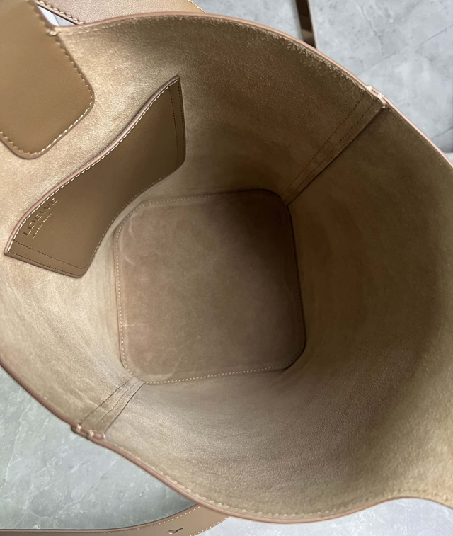 【LOEWE】ロエベ スーパーコピー ペブル バケットバッグ ミディアム（メローカーフ）オーク AANBBBWX01