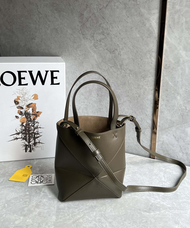 【LOEWE】ロエベ スーパーコピー パズルフォルドトート ミニ（シャイニーカーフ）ダークカーキグリーン A657V25X01 