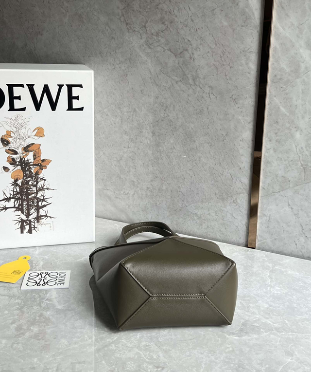 【LOEWE】ロエベ スーパーコピー パズルフォルドトート ミニ（シャイニーカーフ）ダークカーキグリーン A657V25X01 