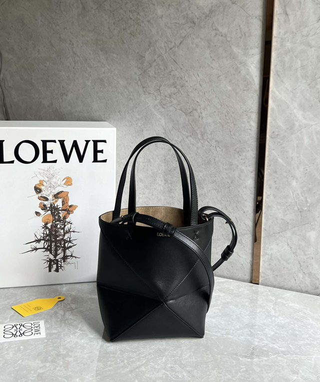 【LOEWE】ロエベ スーパーコピー パズルフォルドトート ミニ（シャイニーカーフ）ブラック A657V25X01