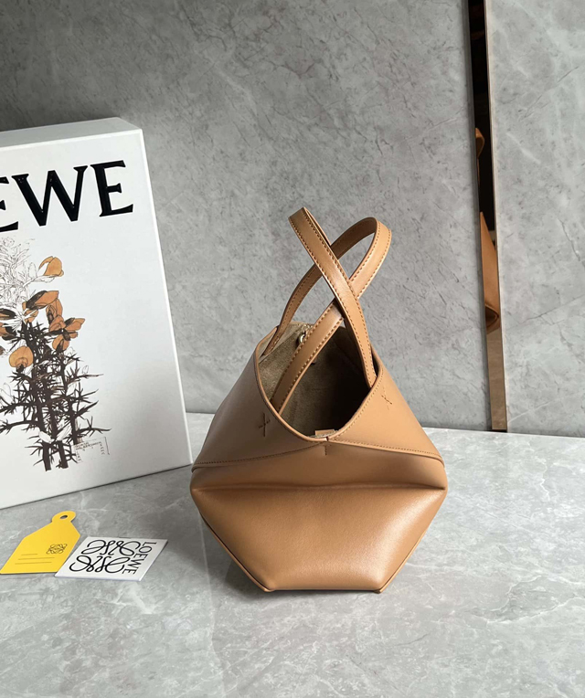 【LOEWE】ロエベ スーパーコピー パズルフォルドトート ミニ（シャイニーカーフ）ウォームデザート A657V25X01
