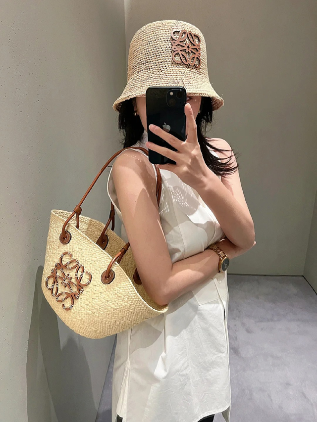 【LOEWE】ロエベ スーパーコピー アナグラム バスケットバッグ スモール (イラカヤシ＆カーフ) ナチュラル/タン A223P65X01