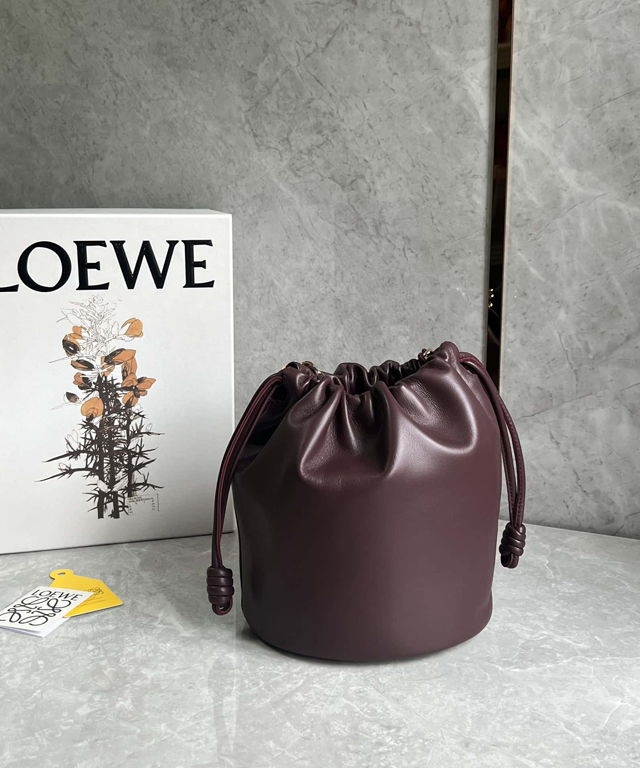 【LOEWE】ロエベ スーパーコピー フラメンコパース バケットバッグ（メローナパラム）ダークバーガンディ A411FPBX02