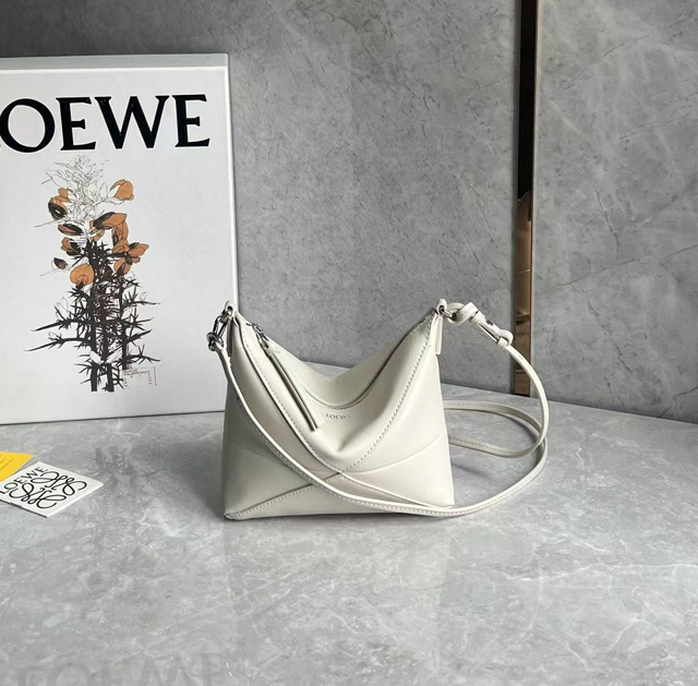 【LOEWE】ロエベ スーパーコピー パズルフォルド ポーチ（シャイニーナパカーフ）シーソルト C510PT1X01