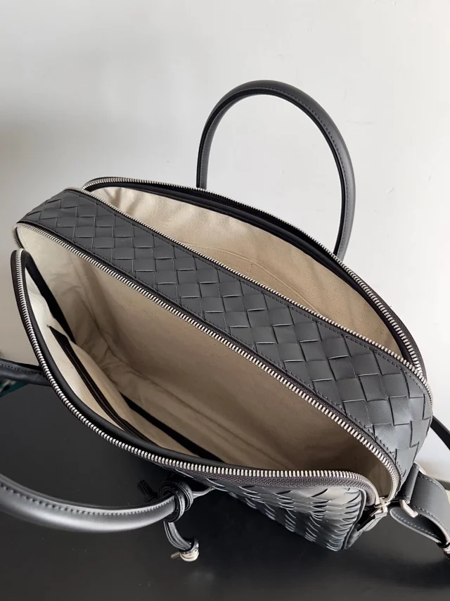 【BOTTEGA VENETA】ボッテガヴェネタ スーパーコピー ゲッタウェイ ラージ ブリーフケース（766361V2HL18803）