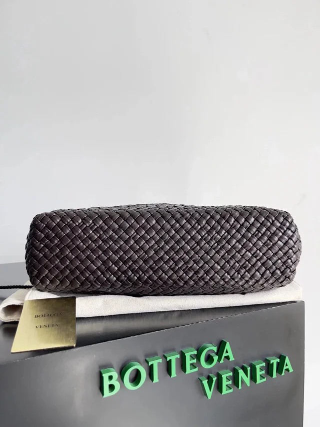 【BOTTEGA VENETA】ボッテガヴェネタ スーパーコピー トスカ イントレチャート スモール ハンドバッグ（716974V2EZ02190）