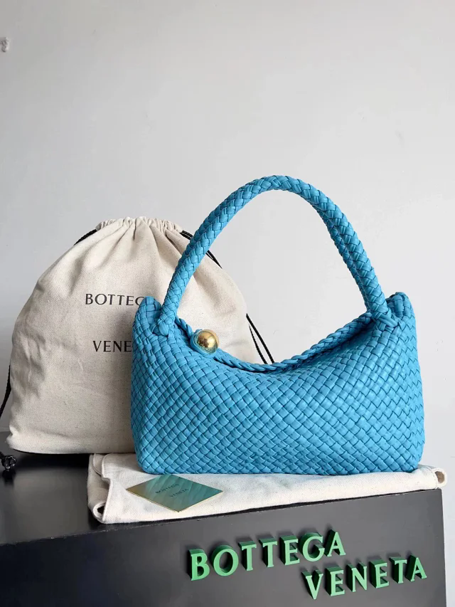 【BOTTEGA VENETA】ボッテガヴェネタ スーパーコピー トスカ イントレチャート スモール ハンドバッグ（716974）