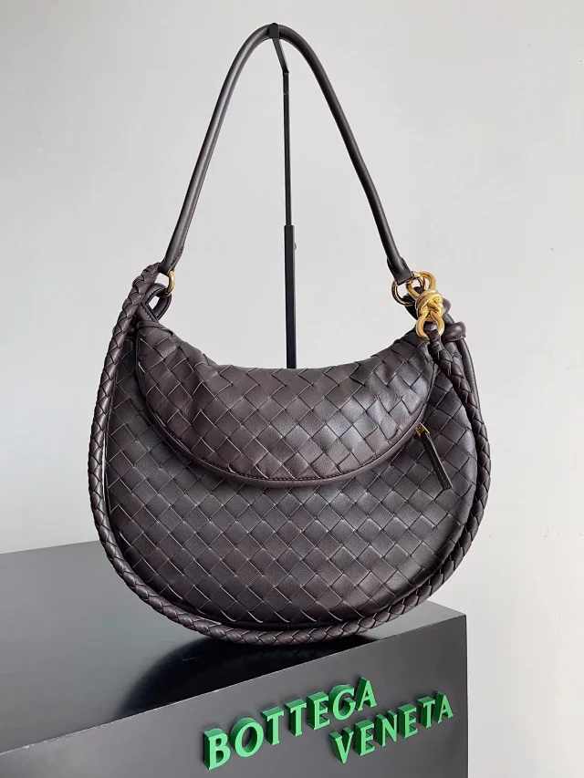 【BOTTEGA VENETA】ボッテガヴェネタ スーパーコピー ミディアム ジェメッリ ショルダーバッグ（764281VCPP12190）
