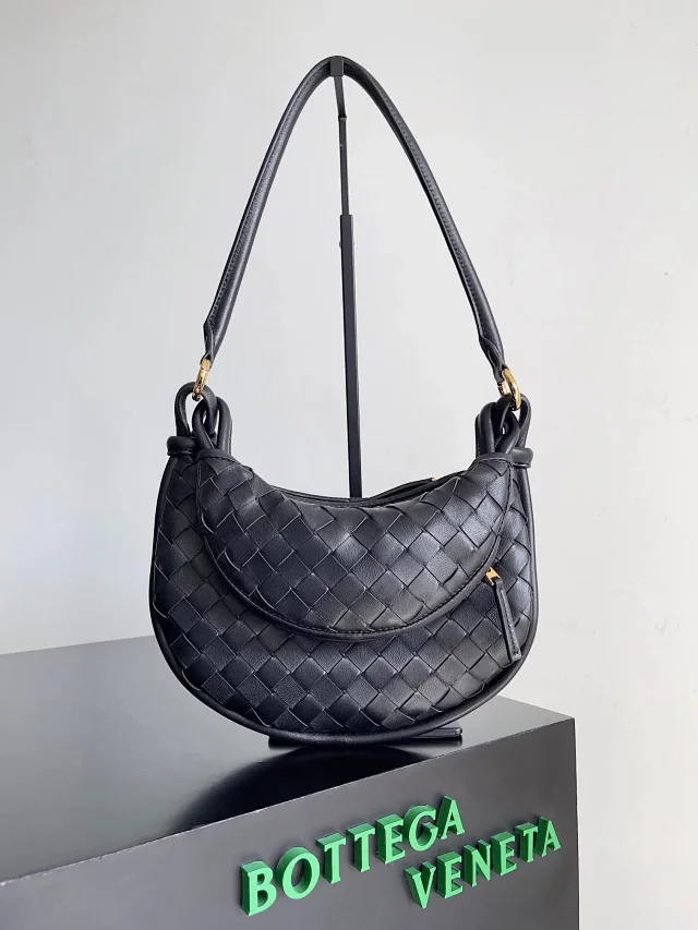 【BOTTEGA VENETA】ボッテガヴェネタ スーパーコピー スモール ジェメッリ ショルダーバッグ（776764VCPP11019）