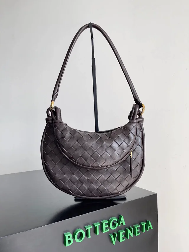 【BOTTEGA VENETA】ボッテガヴェネタ スーパーコピー スモール ジェメッリ ショルダーバッグ（776764VCPP12190）