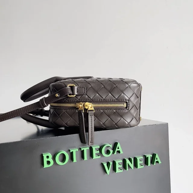 【BOTTEGA VENETA】ボッテガヴェネタ スーパーコピー Small Getaway レディースバッグ トートバッグ ショルダーバッグ（776736VCPP12190）