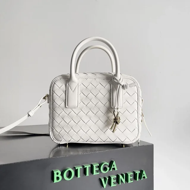 【BOTTEGA VENETA】ボッテガヴェネタ スーパーコピー Small Getaway レディースバッグ トートバッグ ショルダーバッグ（776736VCPP11824）