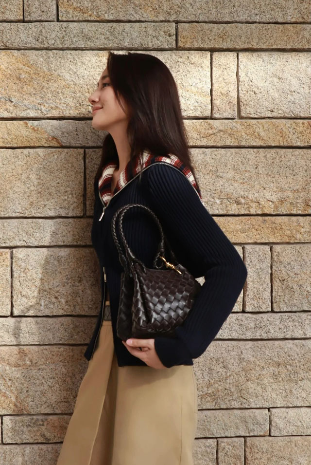 【BOTTEGA VENETA】ボッテガヴェネタ スーパーコピー スモール パラシュート ショルダーバッグ （796569VCPPT2190）