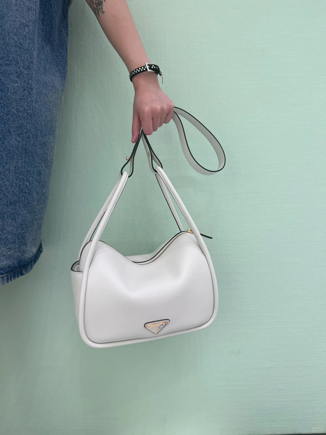 【PRADA】プラダ プラダ スーパーコピーダーリン ソフトグレインレザー ハンドバッグ ホワイト（1BA451_2CYS_F0PG7_V_OVO）