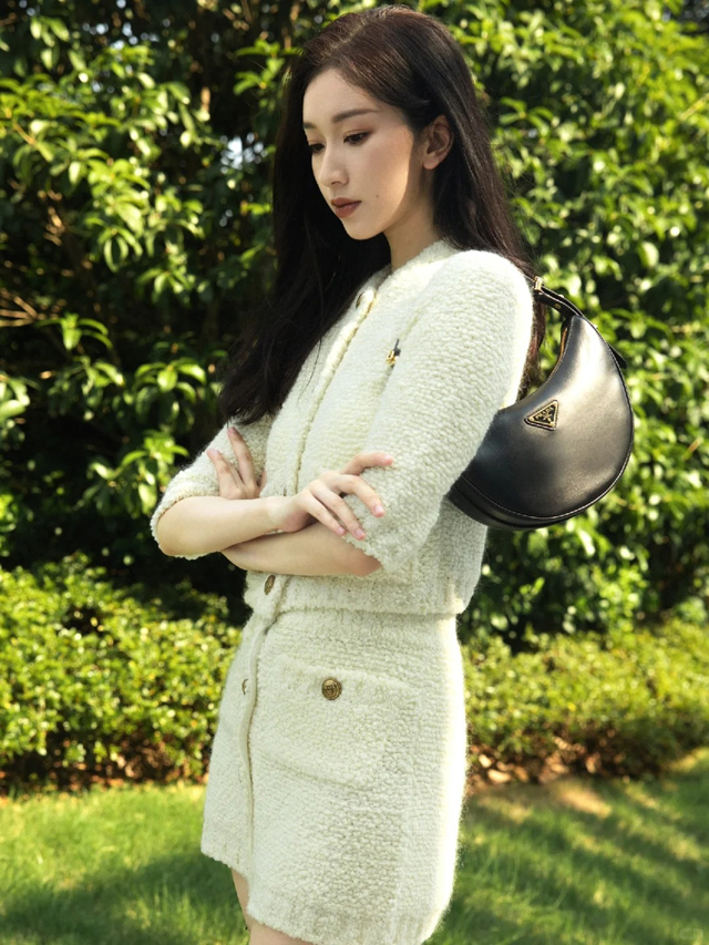 【PRADA】プラダ スーパーコピー アーケ スモール レザー ショルダーバッグ ブラック（1BC194_ASK_F0002_V_OOO）