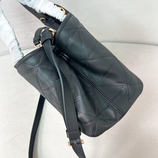 【PRADA】プラダ スーパーコピー スモール キルトレザー トートバッグ ブラック（1BG548_2C53_F0002_V_T9I）