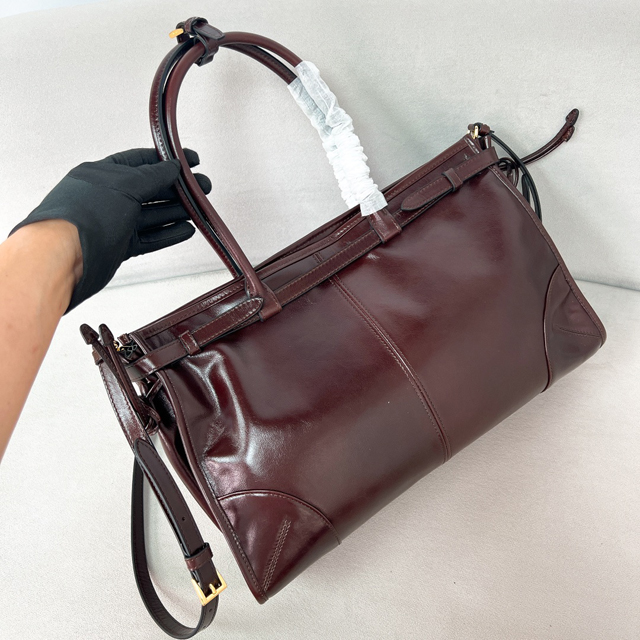 【PRADA】プラダ スーパーコピー ラージ レザー ハンドバッグ ダークブラウン（1BA433_2CYR_F01D6_V_MOO）
