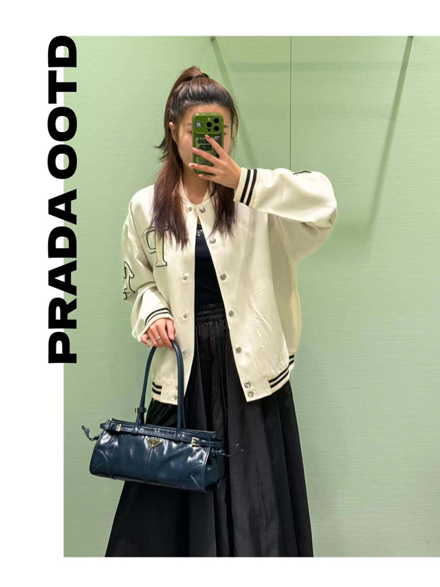 【PRADA】プラダ スーパーコピー ミディアム レザー ハンドバッグ  ダークブルー（1BA426_2CYR_F03W6_V_MOO）