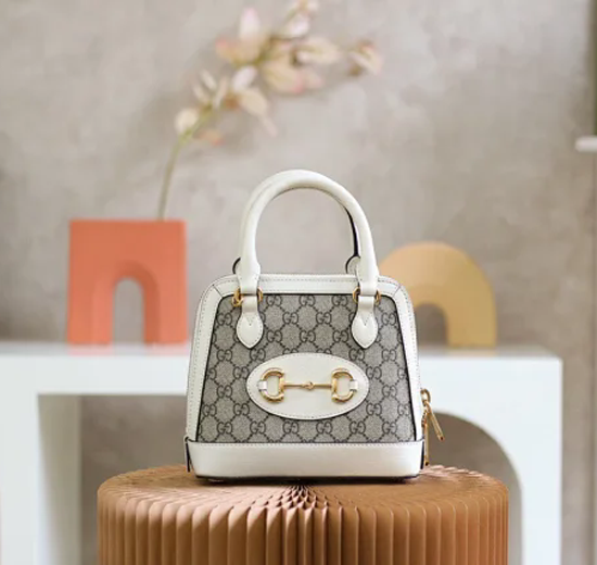【GUCCI】グッチ スーパーコピー ホースビット 1955 GGスプリームキャンバス ハンドバッグ ホワイト（621220 92TCG 9761）