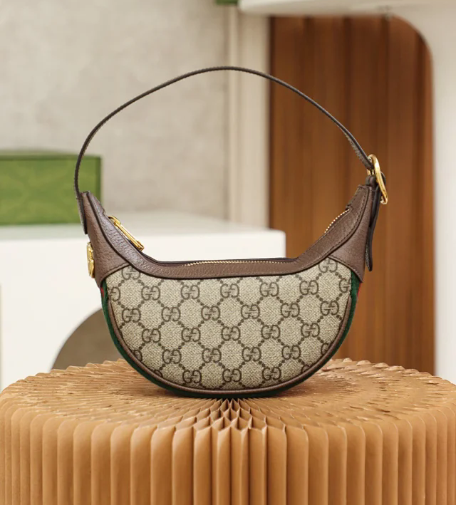 【GUCCI】グッチ スーパーコピー〔オフィディア 〕GG ロゴ ミニバッグ ブラウン（658551 96IWG 8745）