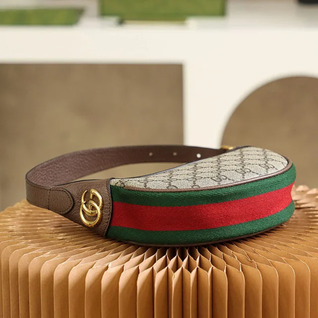 【GUCCI】グッチ スーパーコピー〔オフィディア 〕GG ロゴ ミニバッグ ブラウン（658551 96IWG 8745）