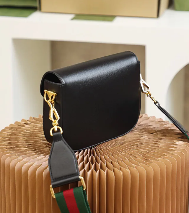 【GUCCI】グッチ スーパーコピー〔グッチ ホースビット 1955〕ミニ ショルダーバッグ（658574 18YSG 1060）