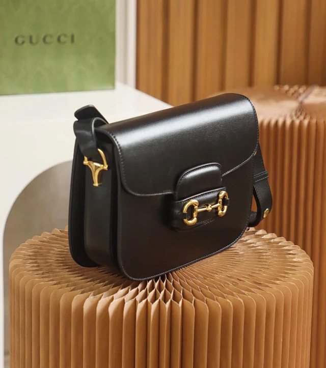 【GUCCI】グッチ スーパーコピー〔グッチ ホースビット 1955〕スモール ショルダーバッグ ブラック（602204 1DB0G 1000）