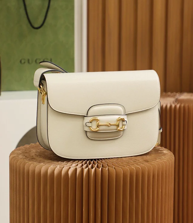  【GUCCI】グッチ スーパーコピー〔グッチ ホースビット 1955〕スモール ショルダーバッグ ホワイト（602204 1DB0G 9022）