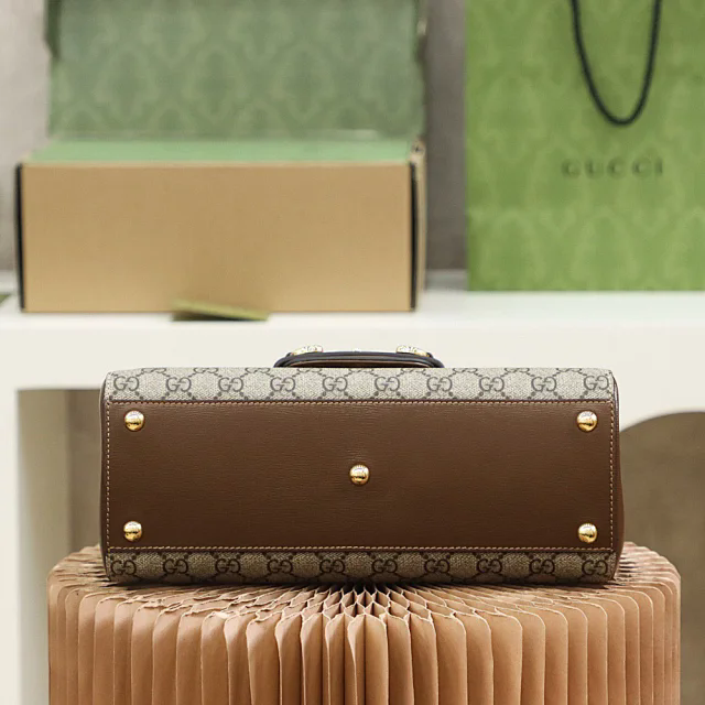 【GUCCI】グッチ スーパーコピー〔グッチ ホースビット 1955〕ミディアム トップハンドルバッグ（702049 9AAAJ 8563）