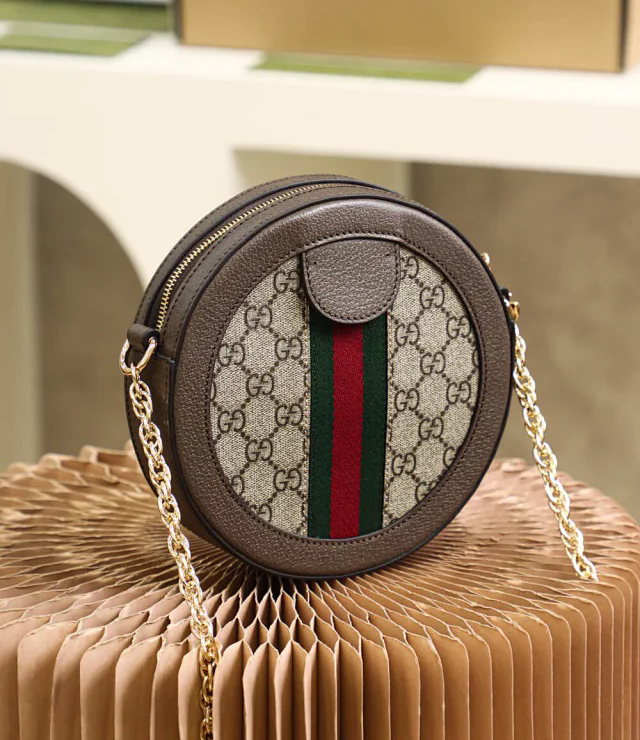 【GUCCI】グッチ スーパーコピー〔オフィディア〕GGミニラウンド ショルダーバッグ（550618 96I3B 8745）