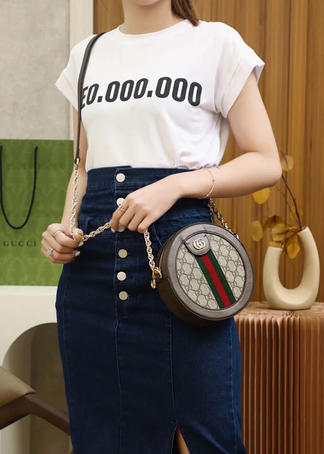 【GUCCI】グッチ スーパーコピー〔オフィディア〕GGミニラウンド ショルダーバッグ（550618 96I3B 8745）