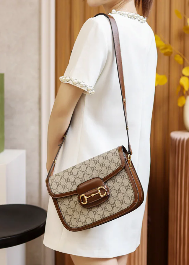 【GUCCI】グッチ スーパーコピー〔グッチ ホースビット 1955〕スモール ショルダーバッグ ブラウン（602204 92TCG 8563）