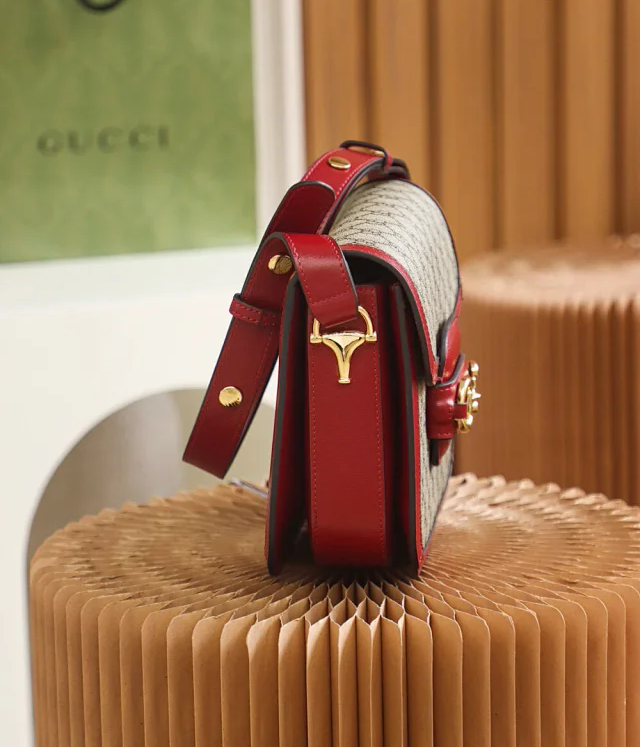 【GUCCI】グッチ スーパーコピー〔グッチ ホースビット 1955〕スモール ショルダーバッグ レッド（602204 92TCG 8561）